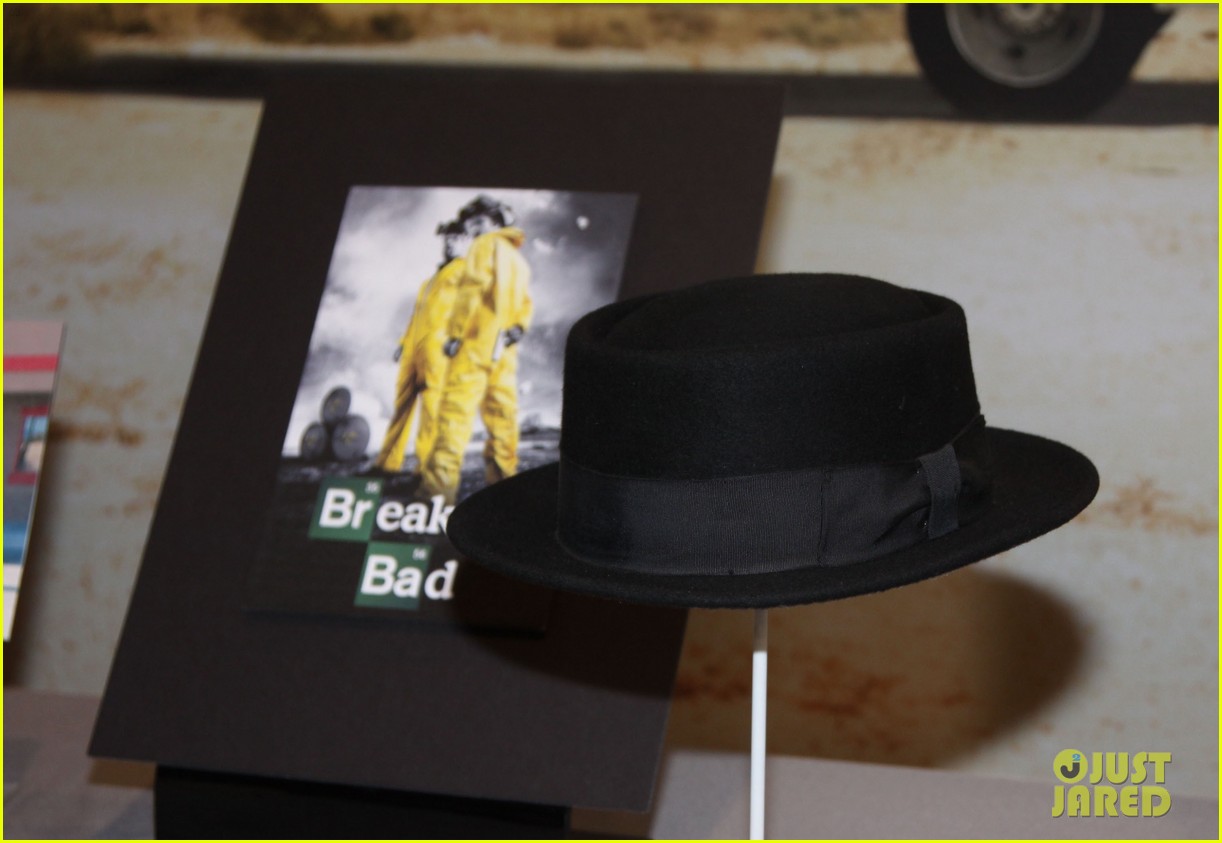 'Breaking Bad' Cast Gathers to Donate the Show's Famous Items Photo