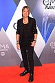 keith urban john mellencamp 2015 cma awards 02