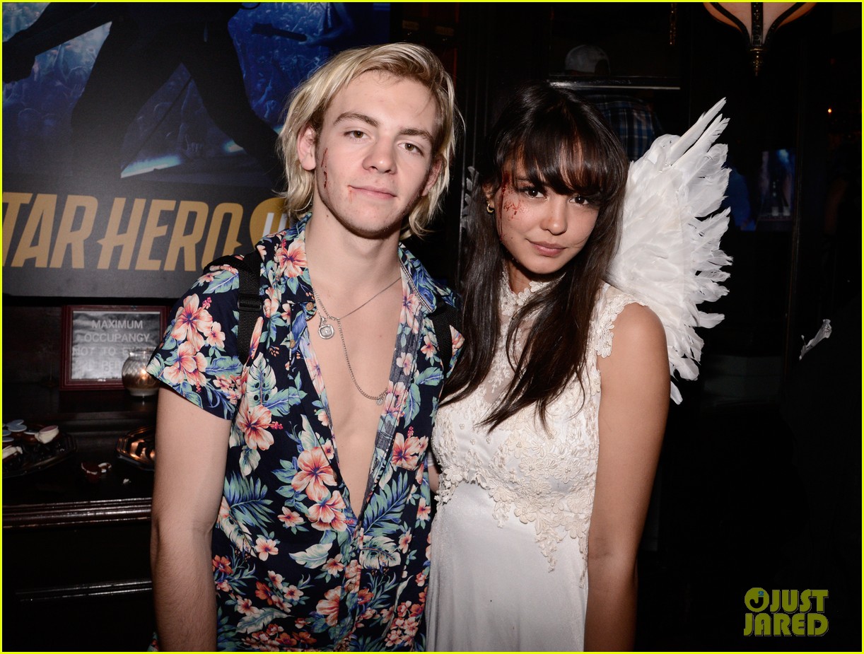 Ross Lynch & Courtney Eaton Make Couple Debut at Just Jared's Hall...
