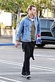 gavin rossdale steps out holiday shopping 07