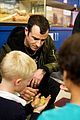 justin theroux spends time with young kids at lab school 02.