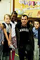 justin theroux spends time with young kids at lab school 07