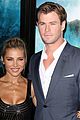 chris hemsworth elsa pataky heart of the sea premiere 06