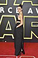 daisy ridley john boyega star wars european premiere 05