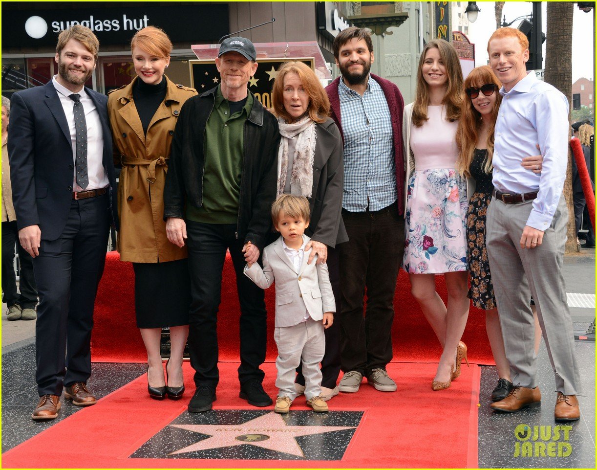 Ron Howard Gets Support From Entire Family At 2nd Star Hollywood Walk of Fa...