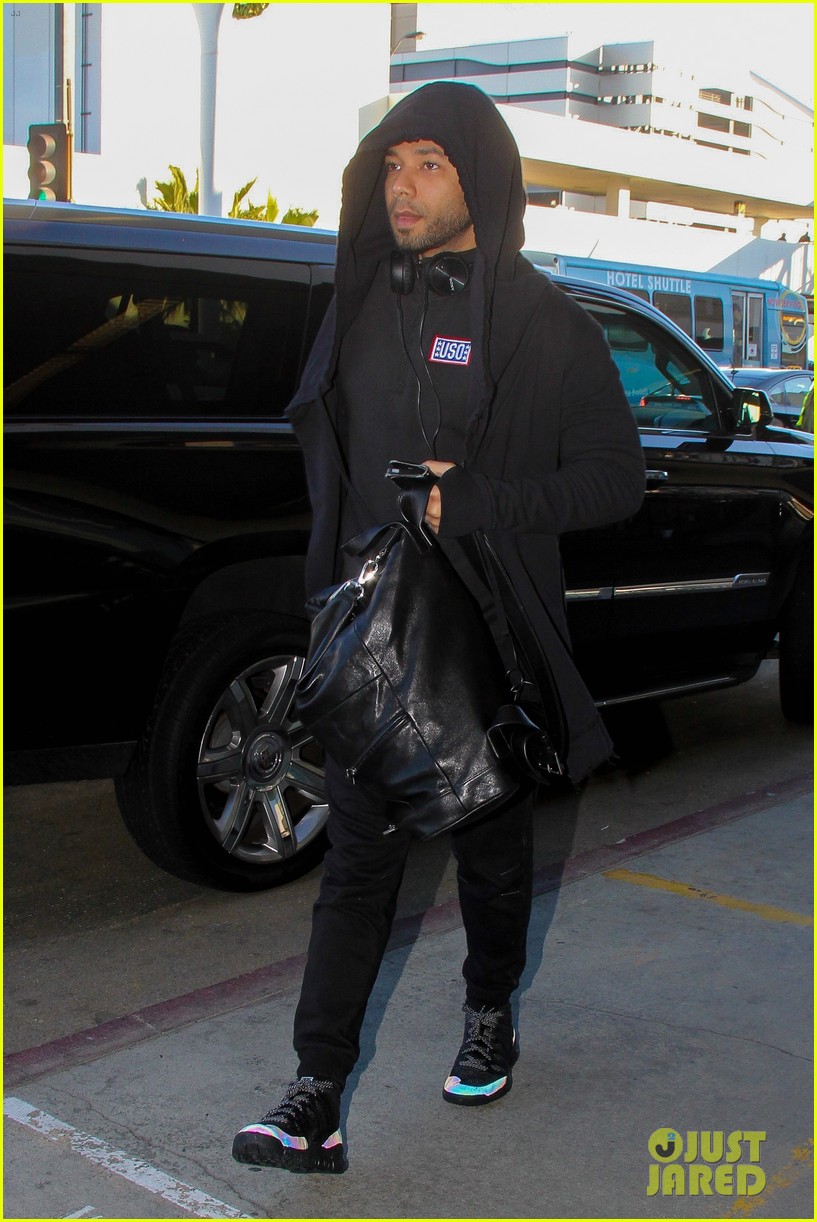 Empire's Jussie Smollett Rehearses for Miami New Year's Eve Photo