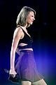 taylor swift wraps 1989 world tour melbourne 15