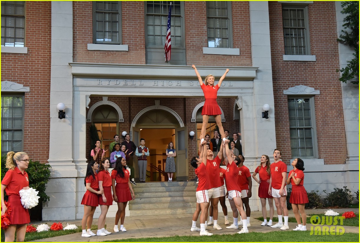 Grease Live's Sandy Julianne Hough Writes Sweet Note Before Tonight's