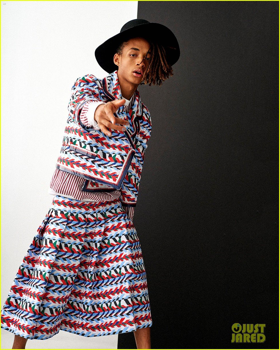 Jaden Smith Is Gender-Fluid for This New Shirtless Photo: Photo 3560883 | Jaden Smith, Magazine, Shirtless, Willow Smith Pictures | Just Jared