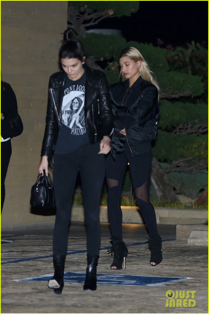 Kendall Jenner’s Sister Kourtney Comments on Harry Styles Dating Rumors