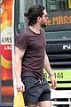 kit harington grabs food in brazil with pals 04