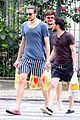 kit harington grabs food in brazil with pals 08