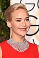 jennifer lawrence amy schumer golden globes video 10