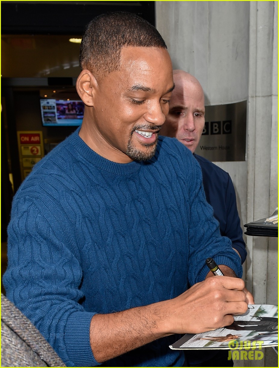 Will Smith Says He's 'Very Pleased At How Quickly The Academy Responded(00)