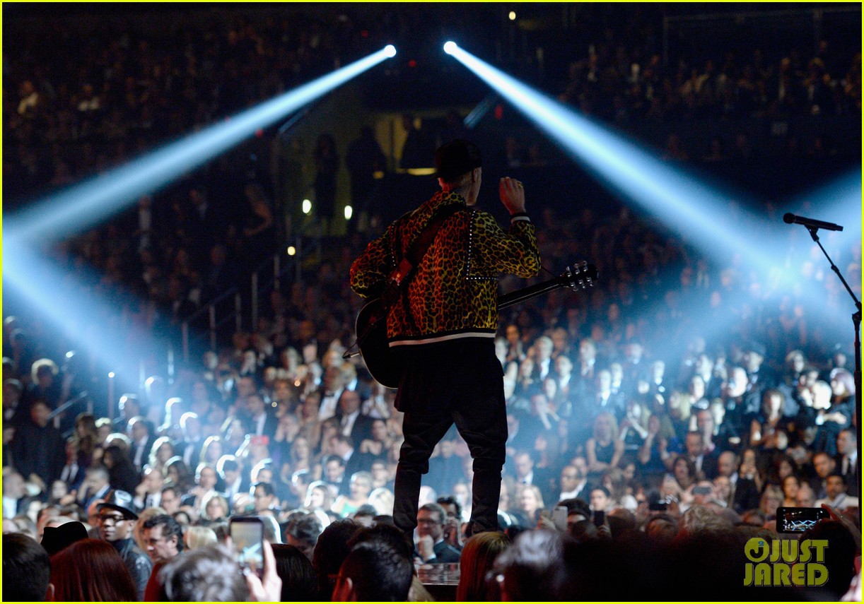 Justin Bieber visual data 6