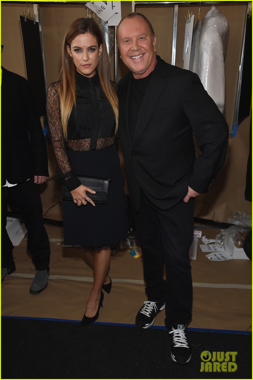 Photo: blake lively olivia munn michael kors show 05 | Photo 3581801