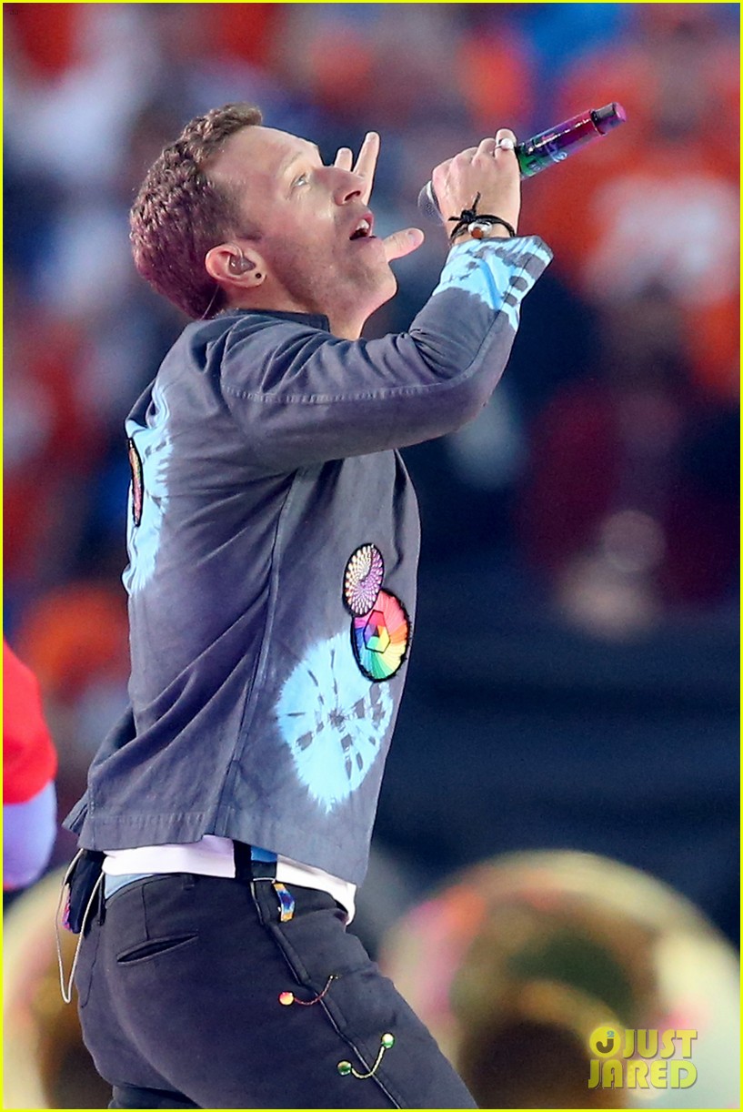 Coldplay Super Bowl Halftime Show 2016 Video WATCH NOW! Photo