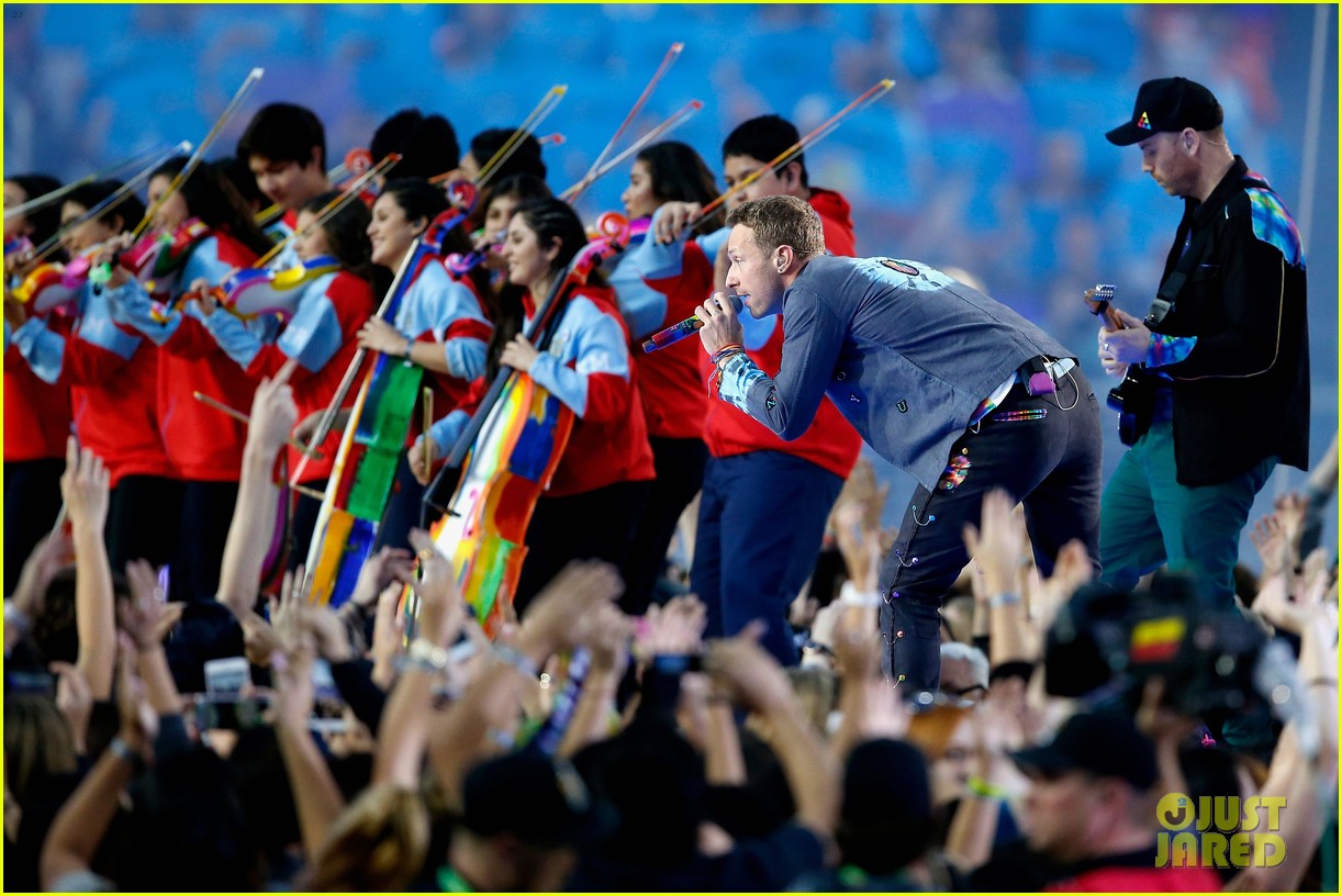 Coldplay Super Bowl Halftime Show 2016 Video WATCH NOW! Photo