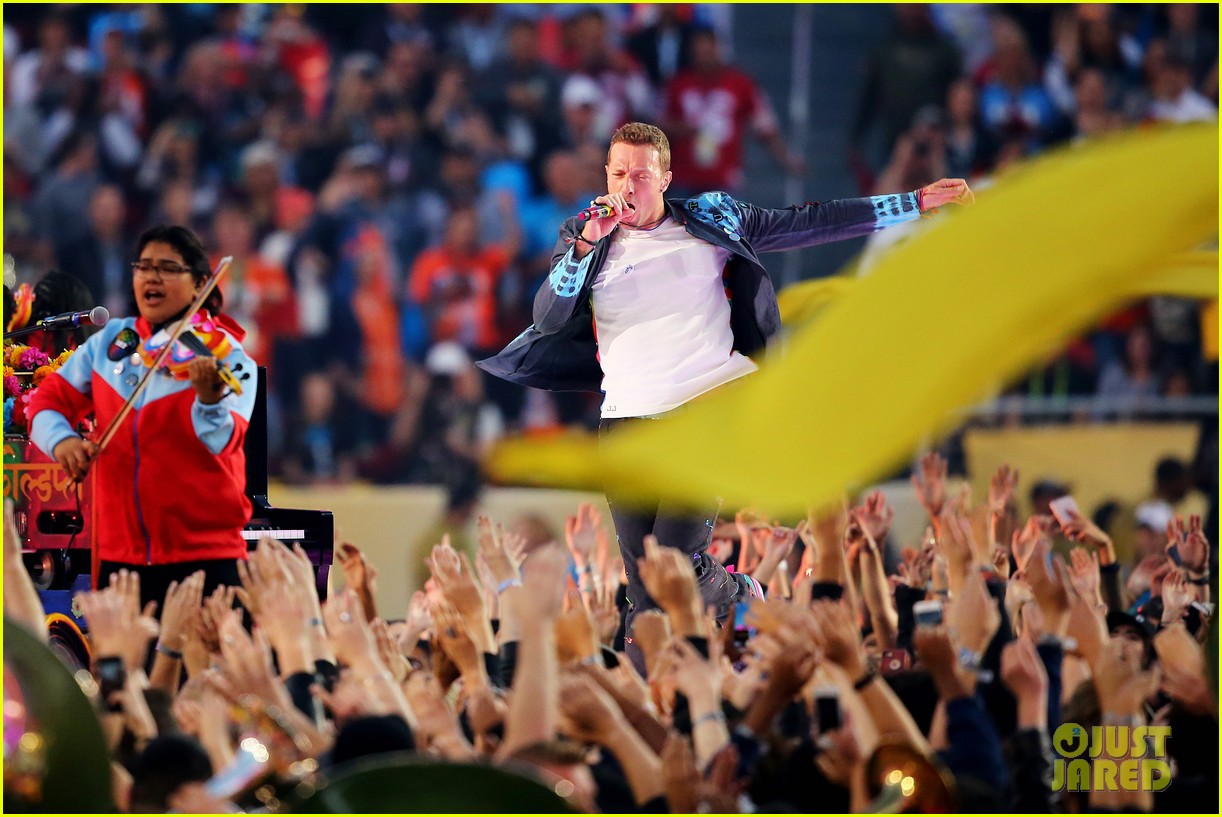 Coldplay Super Bowl Halftime Show 2016 Video WATCH NOW! Photo