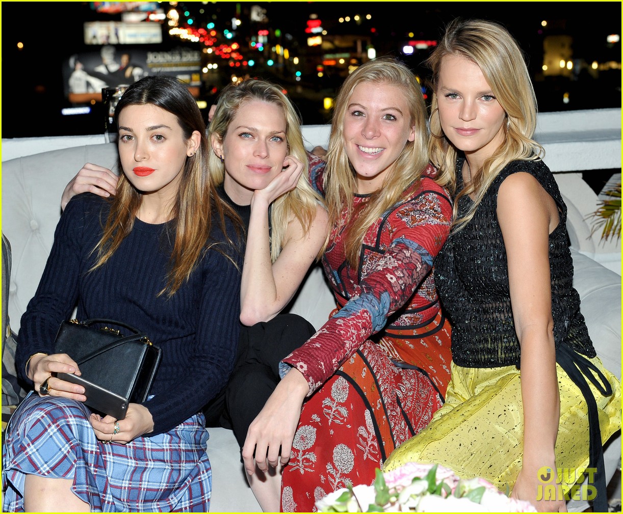 Photo: courteney cox kate hudson demi moore help jennifer meyer