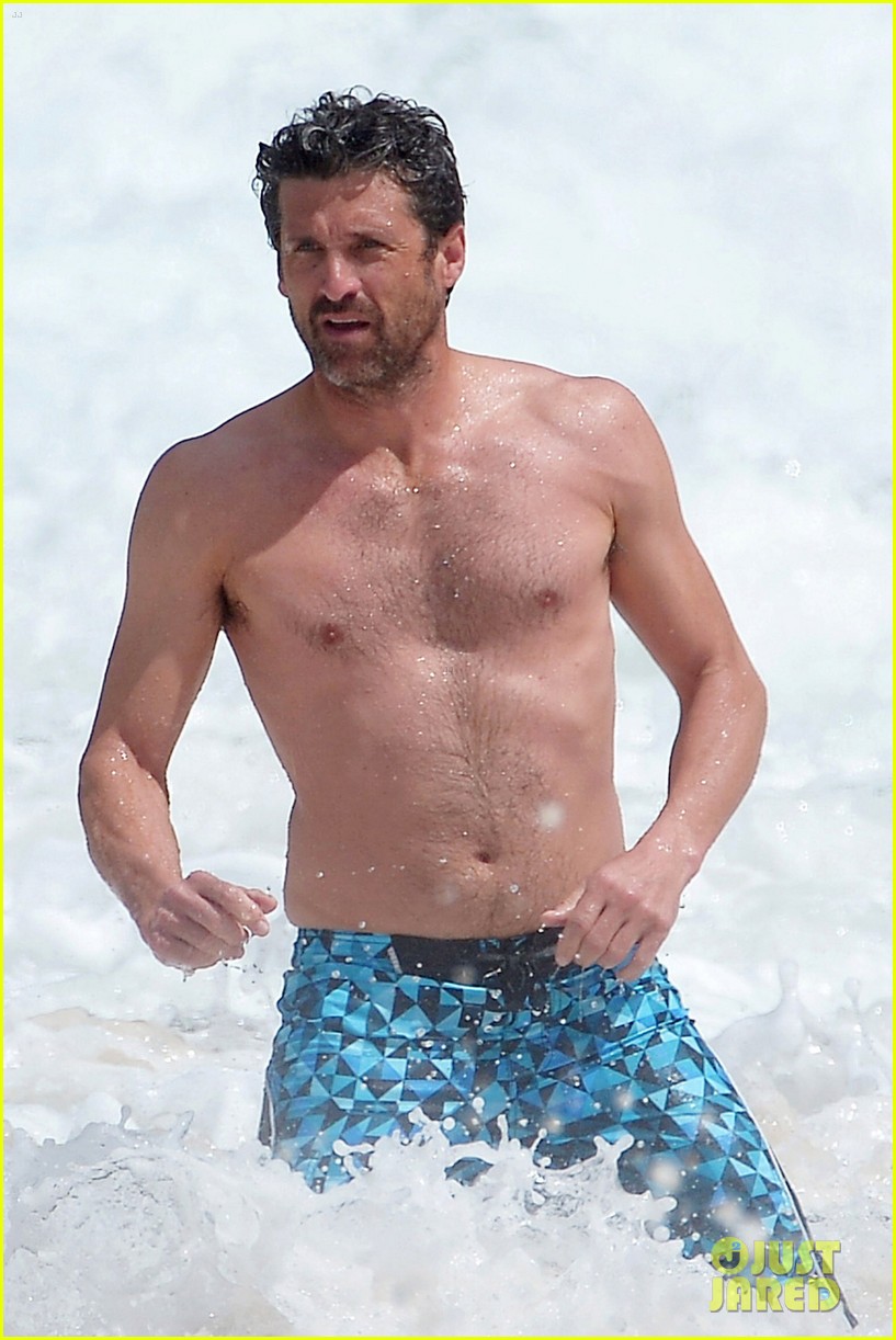 Shirtless Patrick Dempsey Continues His Beach Vacation with Wife Jillian! p...