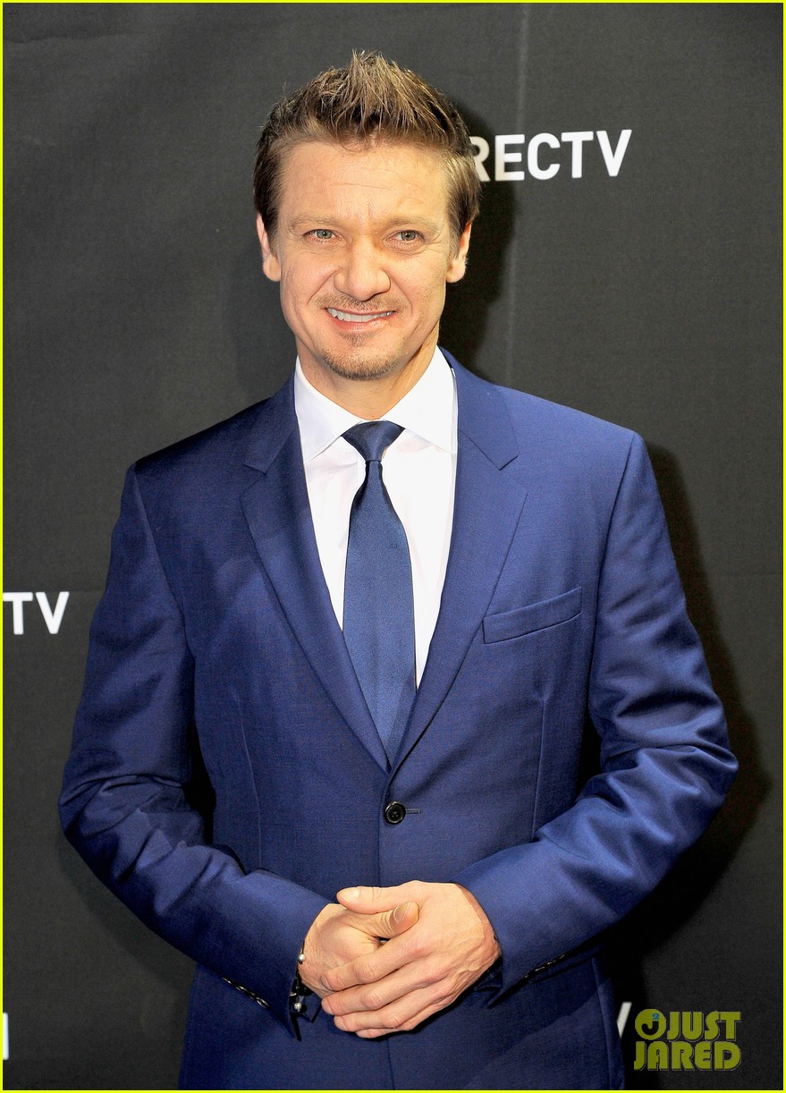 Kate Hudson & Kate Bosworth Attend DirecTV's Super Saturday Ahead of