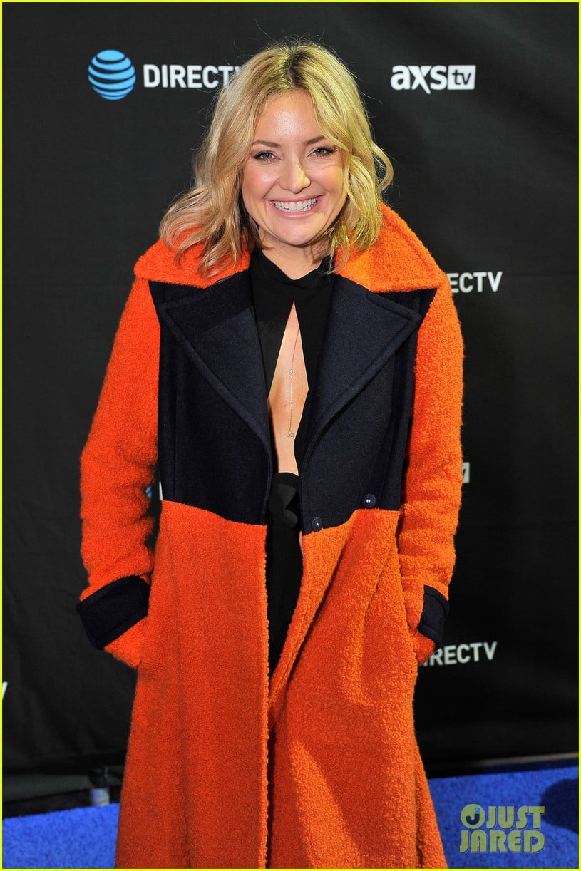 Kate Hudson & Kate Bosworth Attend DirecTV's Super Saturday Ahead of