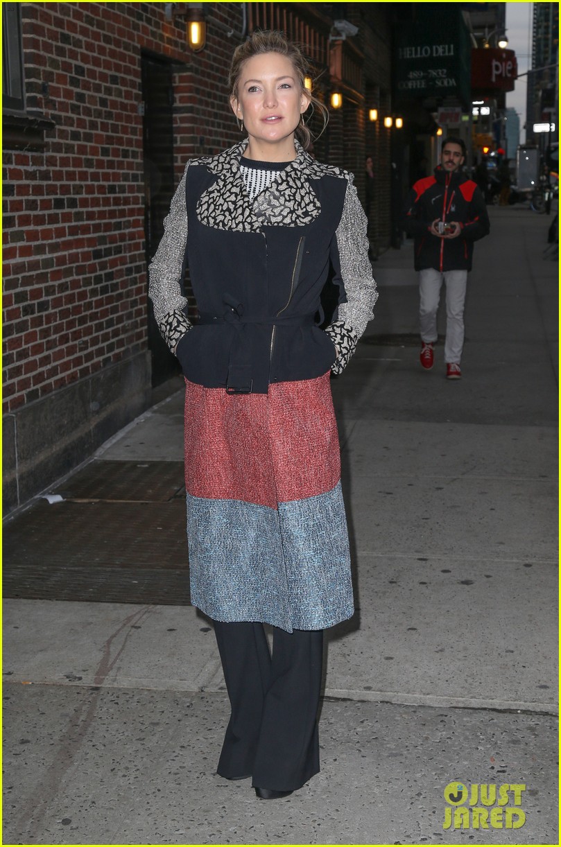 Kate Hudson Says Nick Jonas is a 'Sweetheart' (Video): Photo 3582127