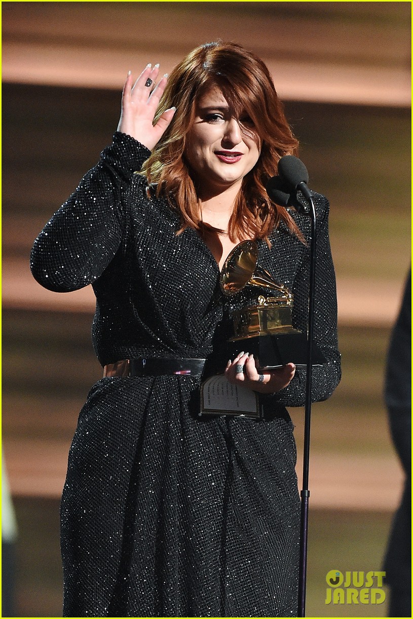 Meghan Trainor Takes Best New Artist Win at Grammys 2016 Photo 3579987