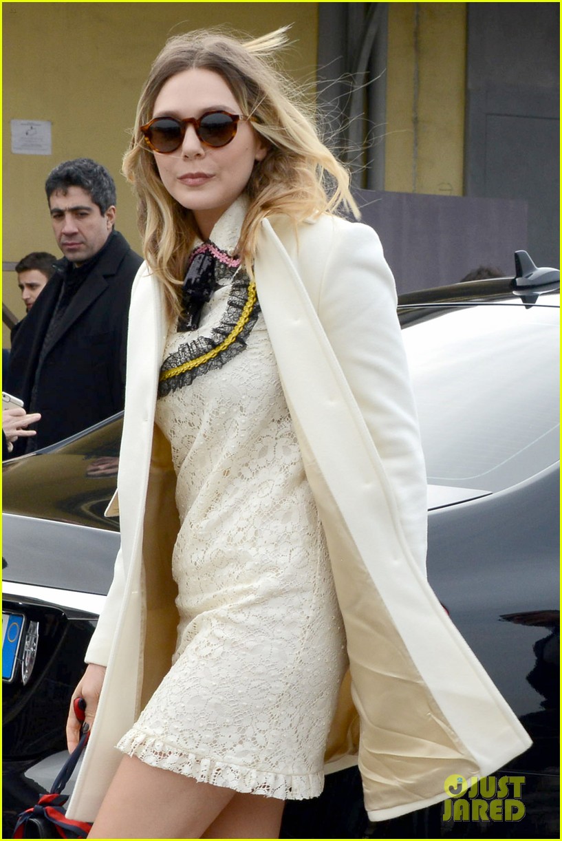 Elizabeth Olsen Heads To The Gucci Show For Milan Fashion Week: Photo