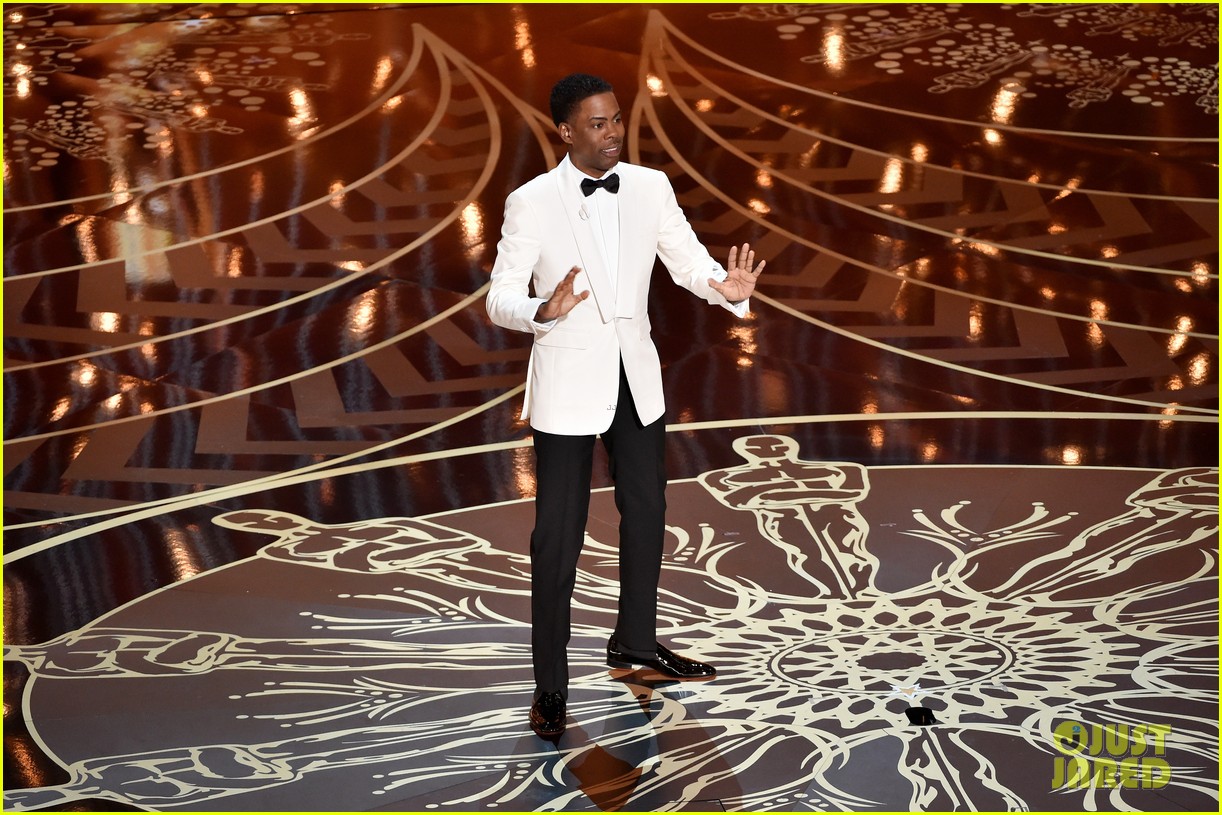 Chris Rock's Oscars 2016 Opening Monologue Skewers Oscars So White(02)