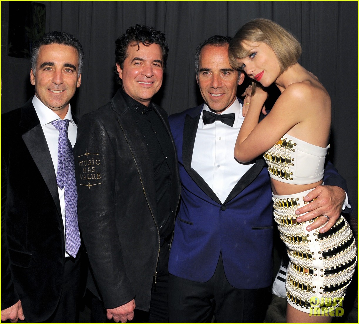 Taylor Swift's Grammys 2016 After Party Squad Includes Boyfriend Calvin