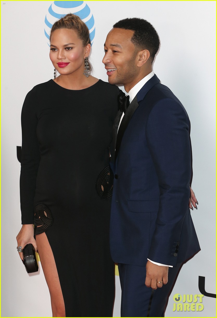 John Legend Gets Support from Pregnant Chrissy Teigen at NAACP Image
