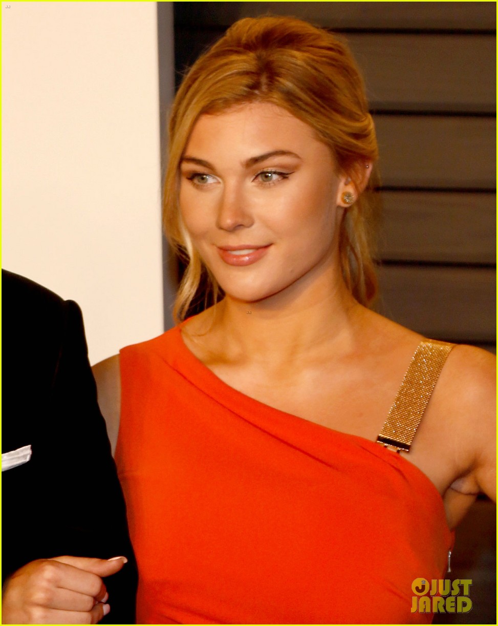 Henry Cavill Doesn't Like Being Hit On in Front of His Girlfriend Photo 3605312 Henry Cavill