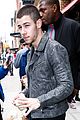 nick jonas huge hamilton fan 02