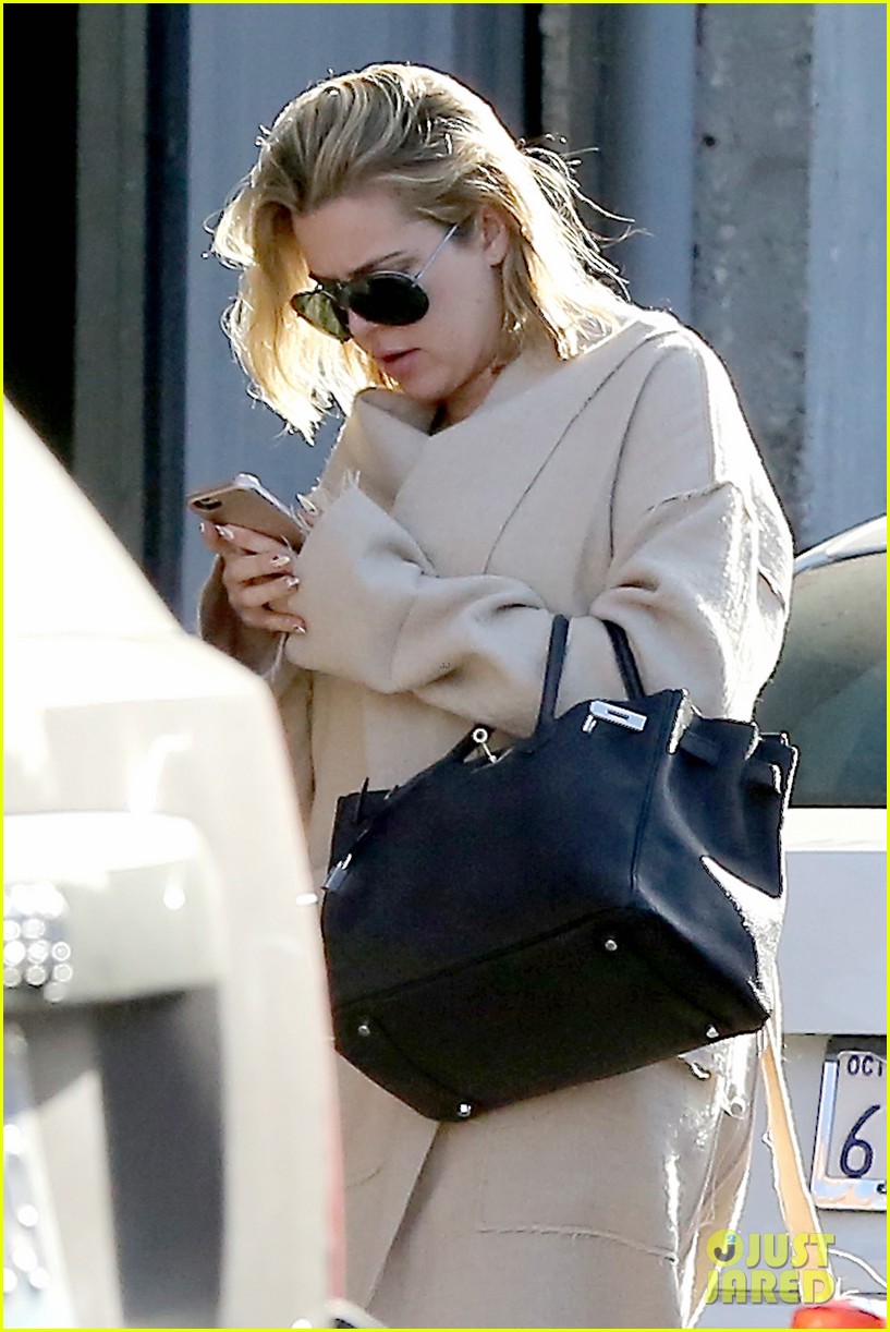 Khloe Kardashian Says Lamar Odom Didn&rsquo;t Know About Caitlyn Jenner&rsquo;s