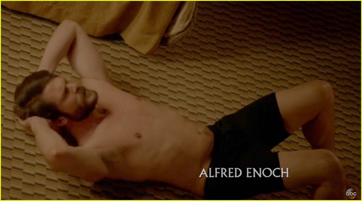 Charlie Weber & Jack Falahee Go Shirtless on 'Murder' Finale!...