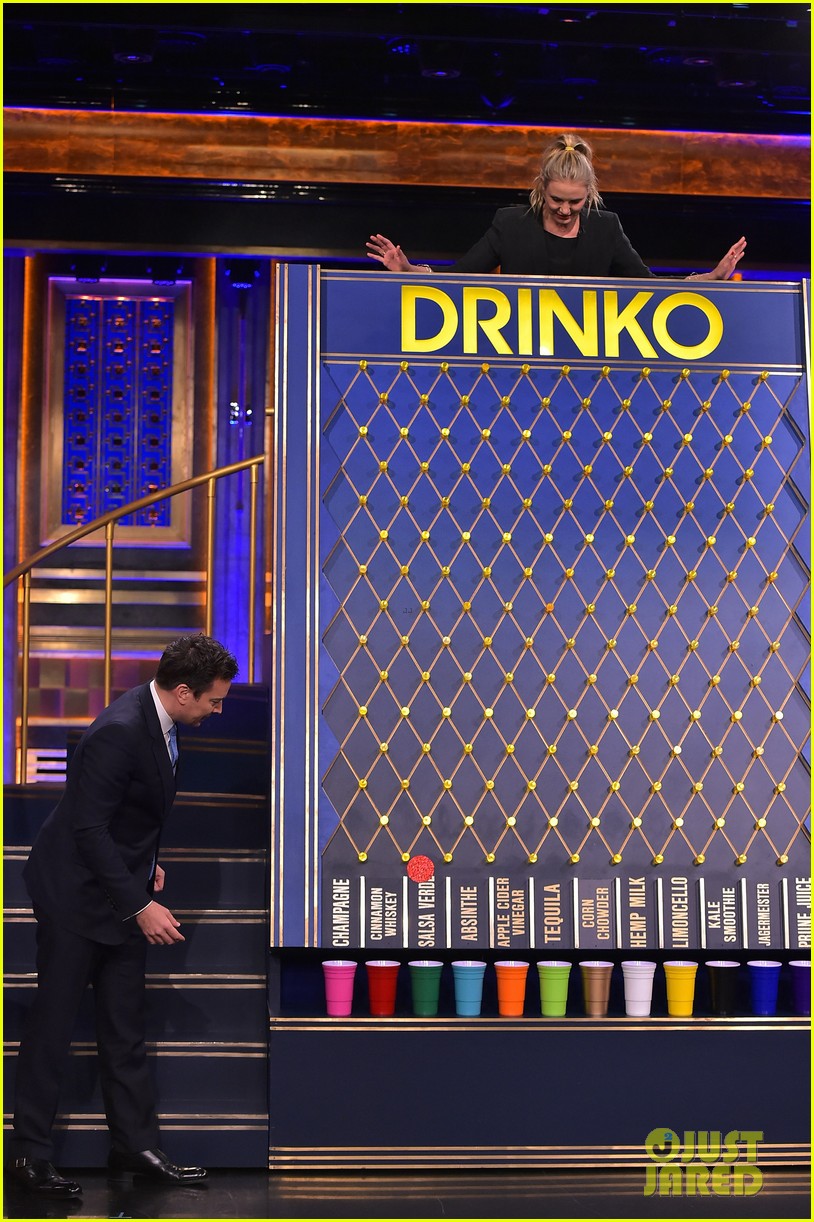 Cameron Diaz Taught Paltrow to Blow Dry Her Hair Photo 3624215