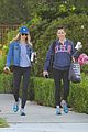 jennifer garner shows patriotic pride hoodie 07