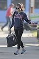jennifer garner shows patriotic pride hoodie 19