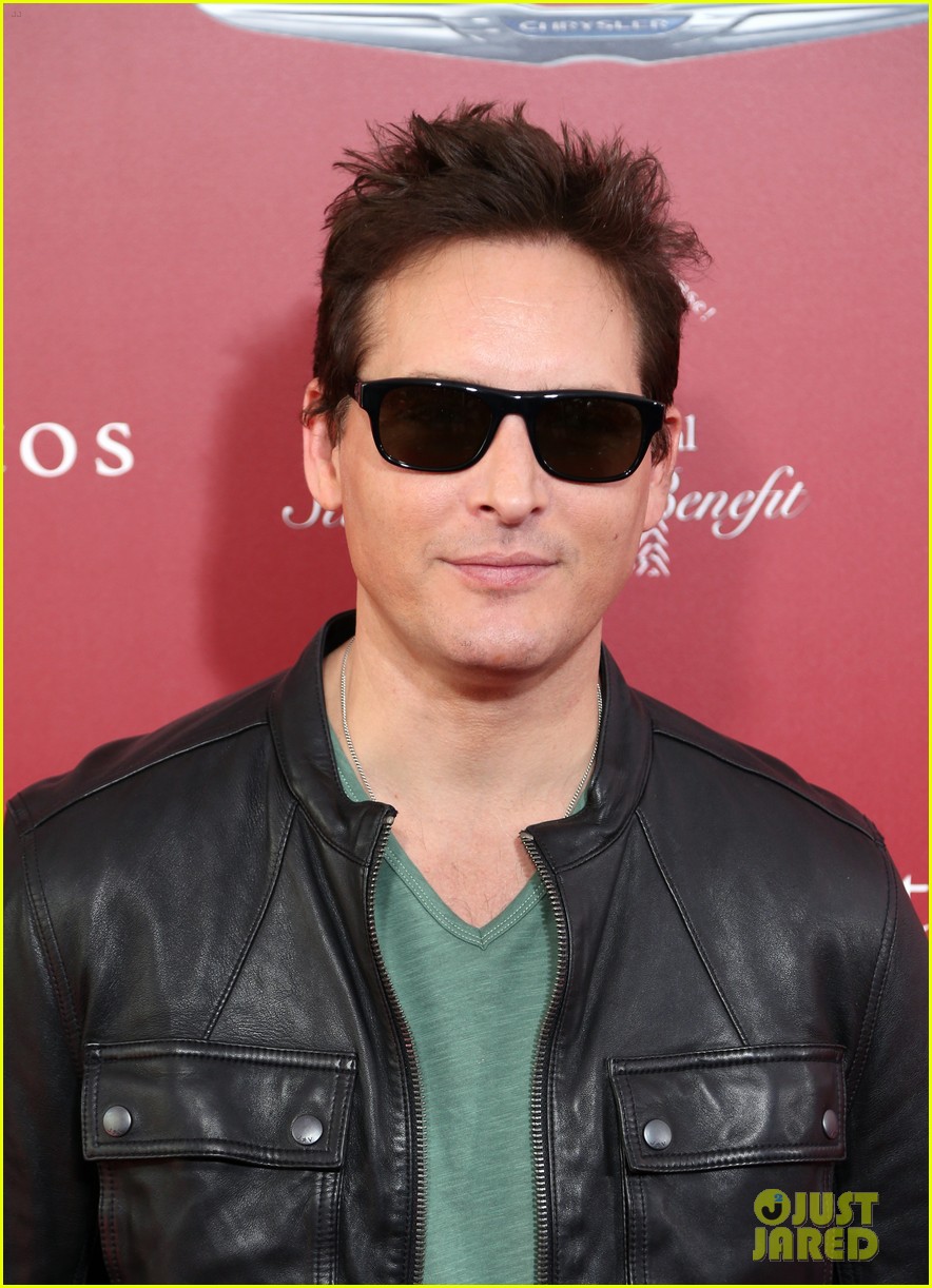 Ginnifer Goodwin & Josh Dallas Step Out for John Varvatos’ Stuart House