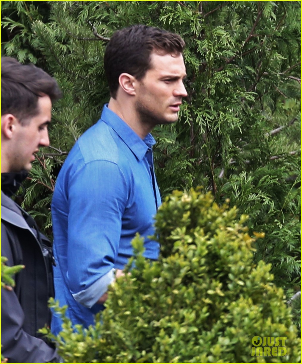 Jamie Dornan Dakota Johnson Are Still Hard At Work On Fifty Shades Darker Photo Dakota Johnson Fifty Shades Darker Fifty Shades Of Grey Jamie Dornan Max Martini Movies Pictures