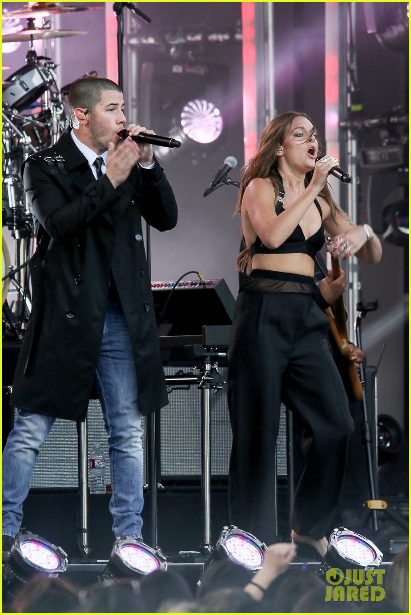 Nick Jonas & Tove Lo Sing 'Close' on 'Jimmy Kimmel Live!' Photo