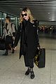 madonna flies into london 03