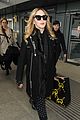 madonna flies into london 05