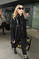 madonna flies into london 22