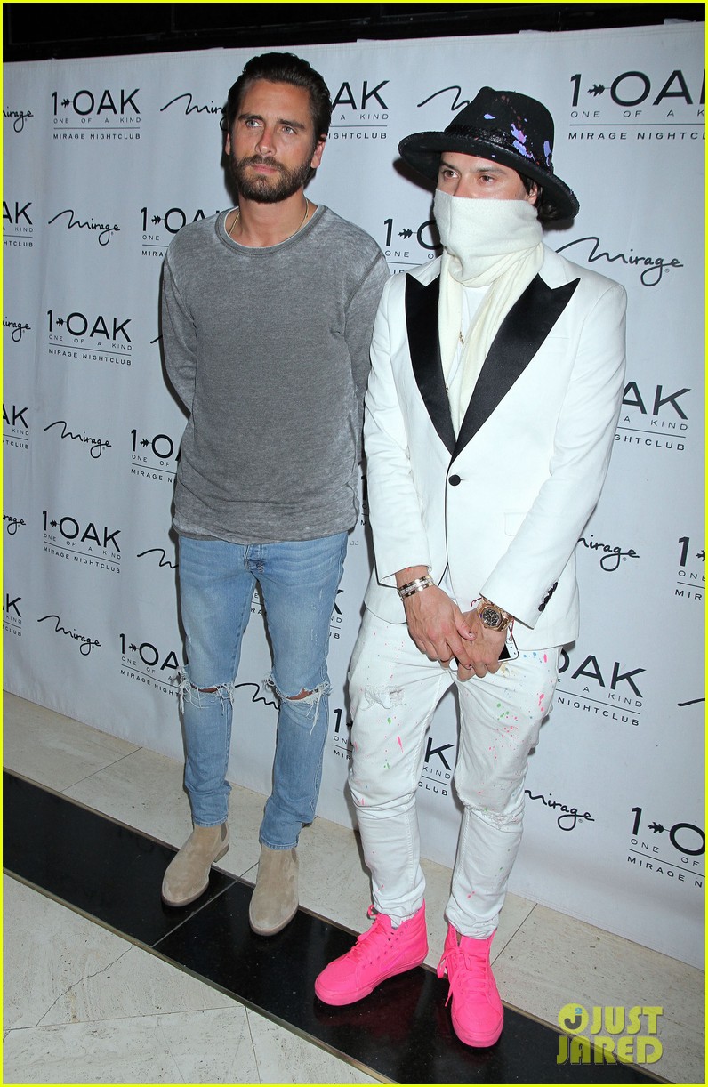 Scott Disick Has 'Nothing But Happiness' for Rob Kardashian Photo