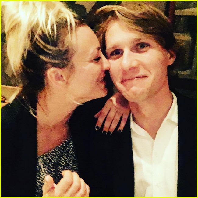 Kaley Cuoco Kisses Boyfriend Karl Cook for Everyone to See Photo