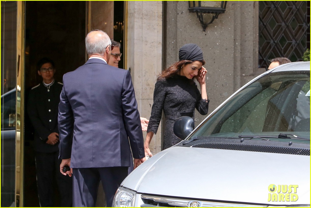 Clooney & Amal Couple Up for Romantic Dinner in Italy Photo