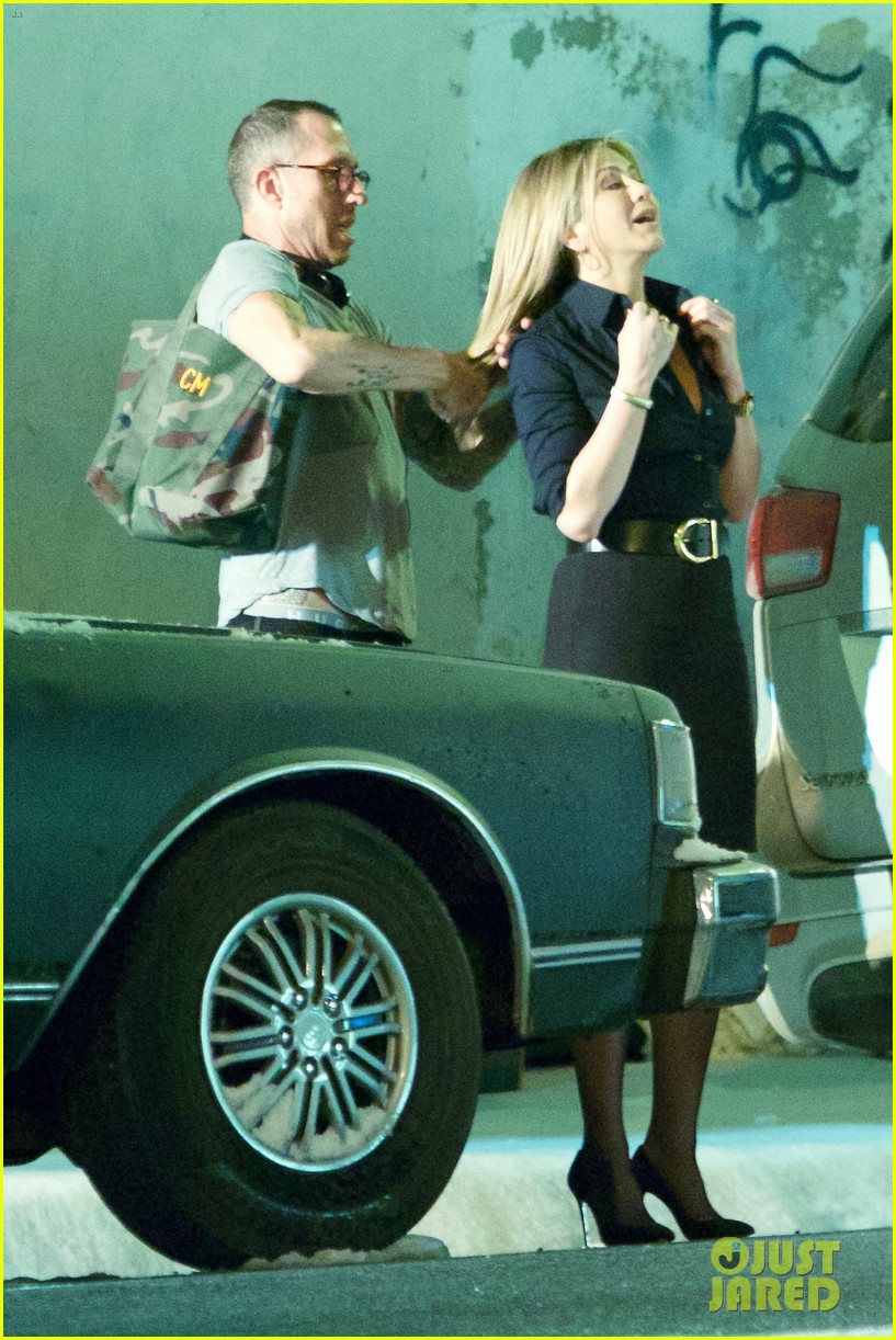 Jennifer Aniston Continues 'Office Christmas Party' in Atlanta Photo